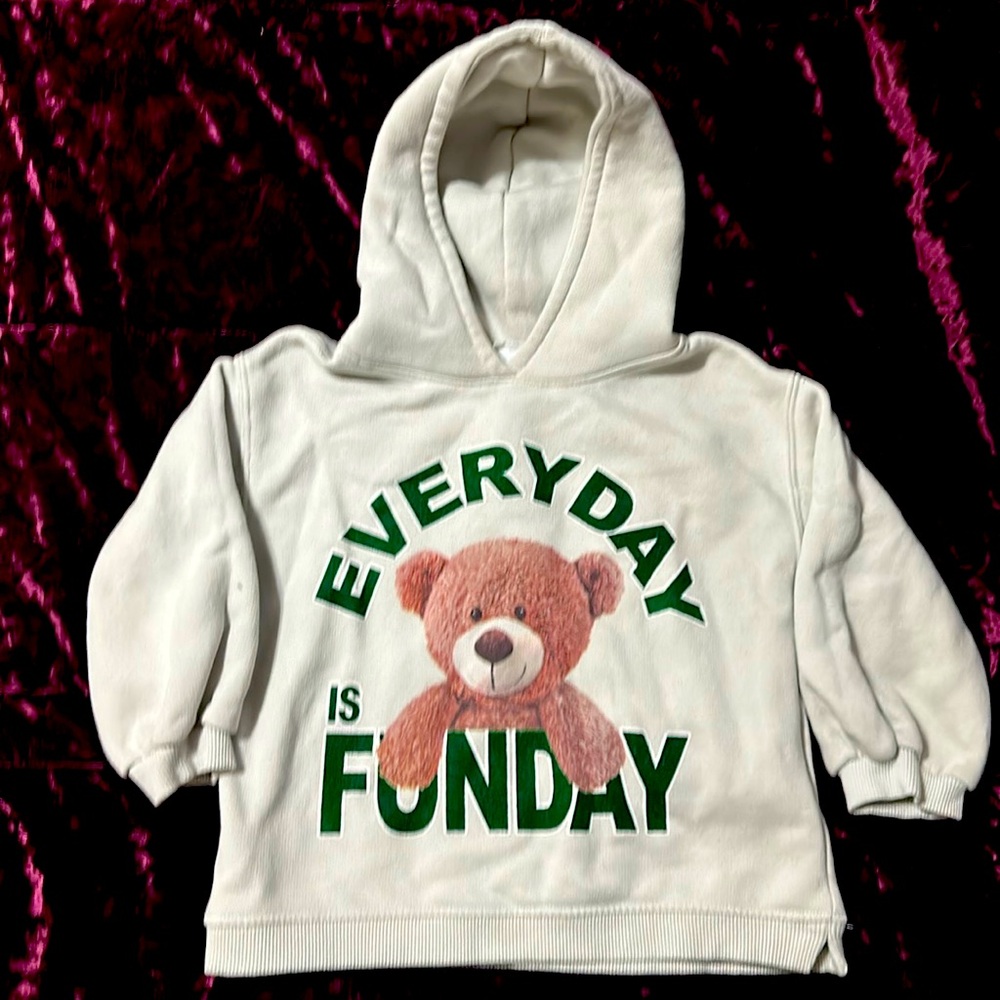 Kids clothing